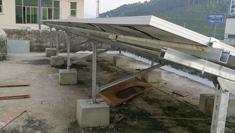 浩通光伏：屋頂太陽能發(fā)電的優(yōu)越性體現(xiàn)在哪些方面